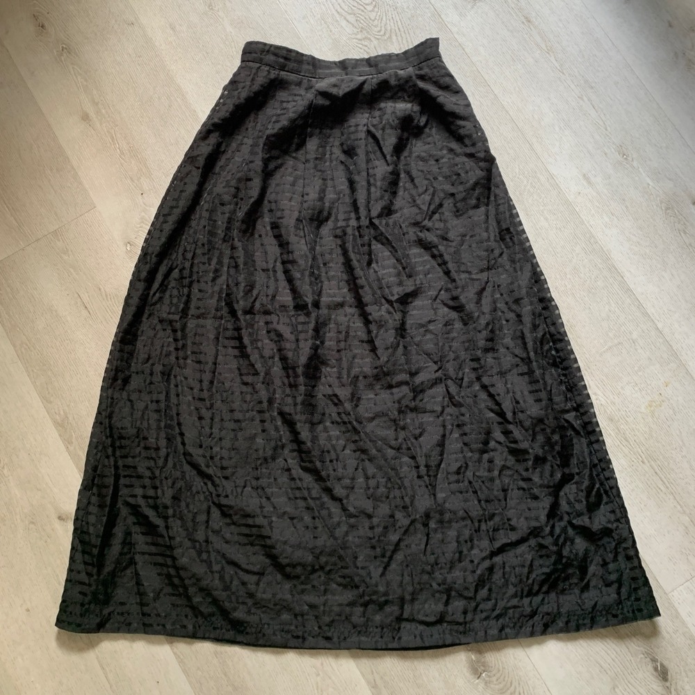 Forever 21 black maxi chiffon skirt classic elegant striped gothic siz M